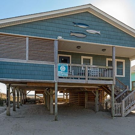 Big Cahoona Hill By Oak Island Accommodations Exterior photo